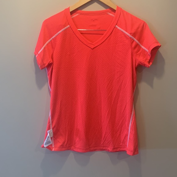 Columbia Sweat Activated Cooling Top - Picture 6 of 7